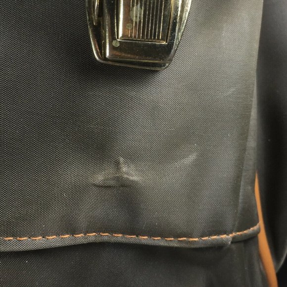 Mr Roberts RARE Olive Green Carry On Travel Bag - Picture 11 of 12